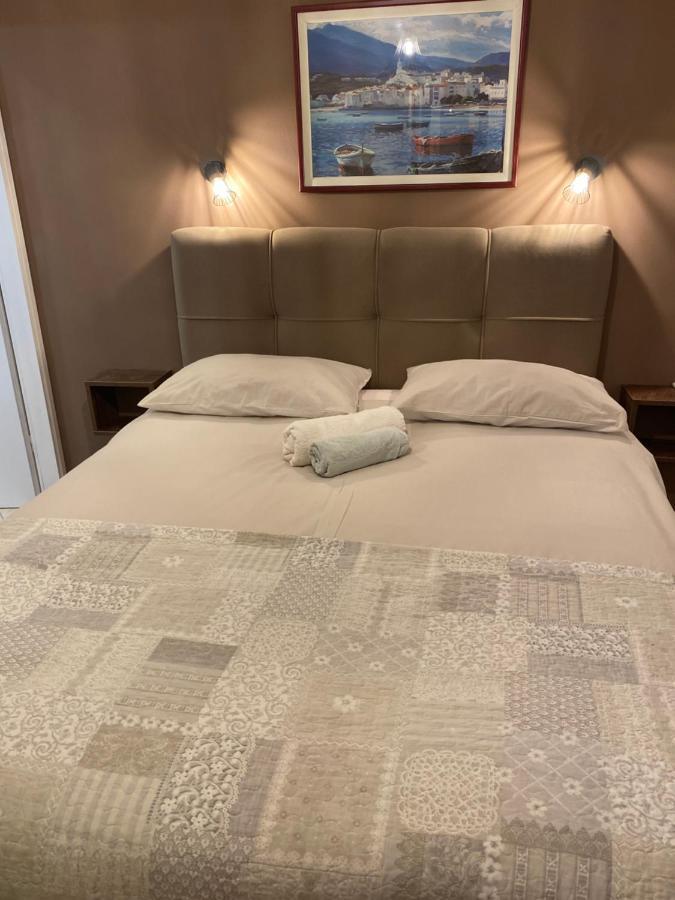 Apartments Oliva Пореч Екстериор снимка