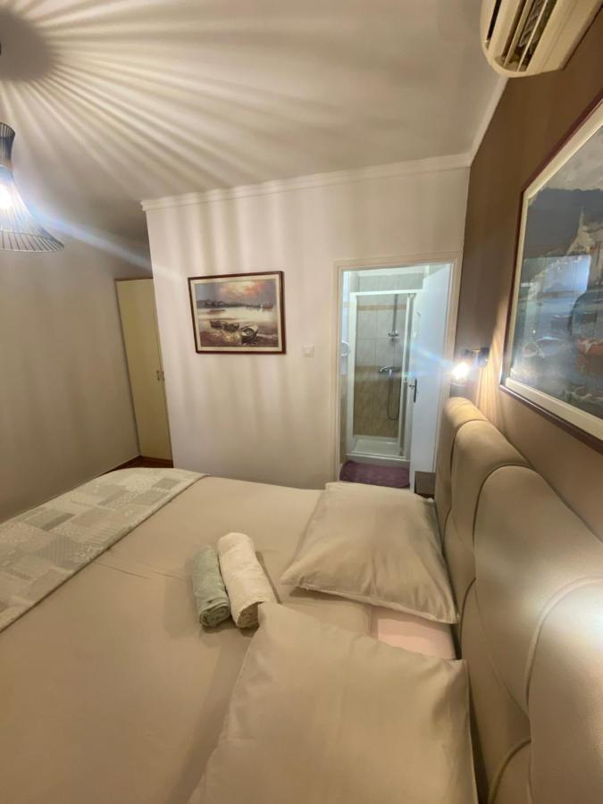 Apartments Oliva Пореч Екстериор снимка