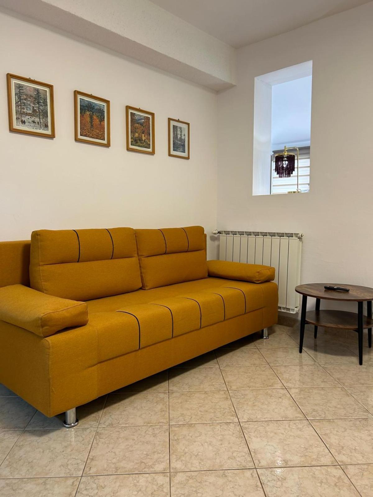 Apartments Oliva Пореч Екстериор снимка
