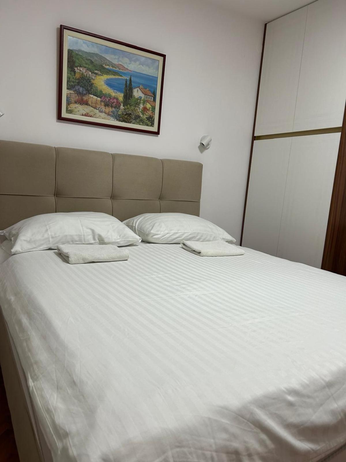 Apartments Oliva Пореч Екстериор снимка