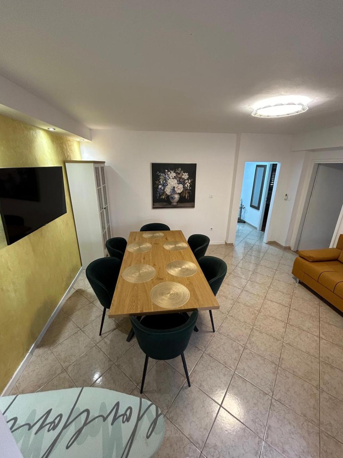 Apartments Oliva Пореч Екстериор снимка