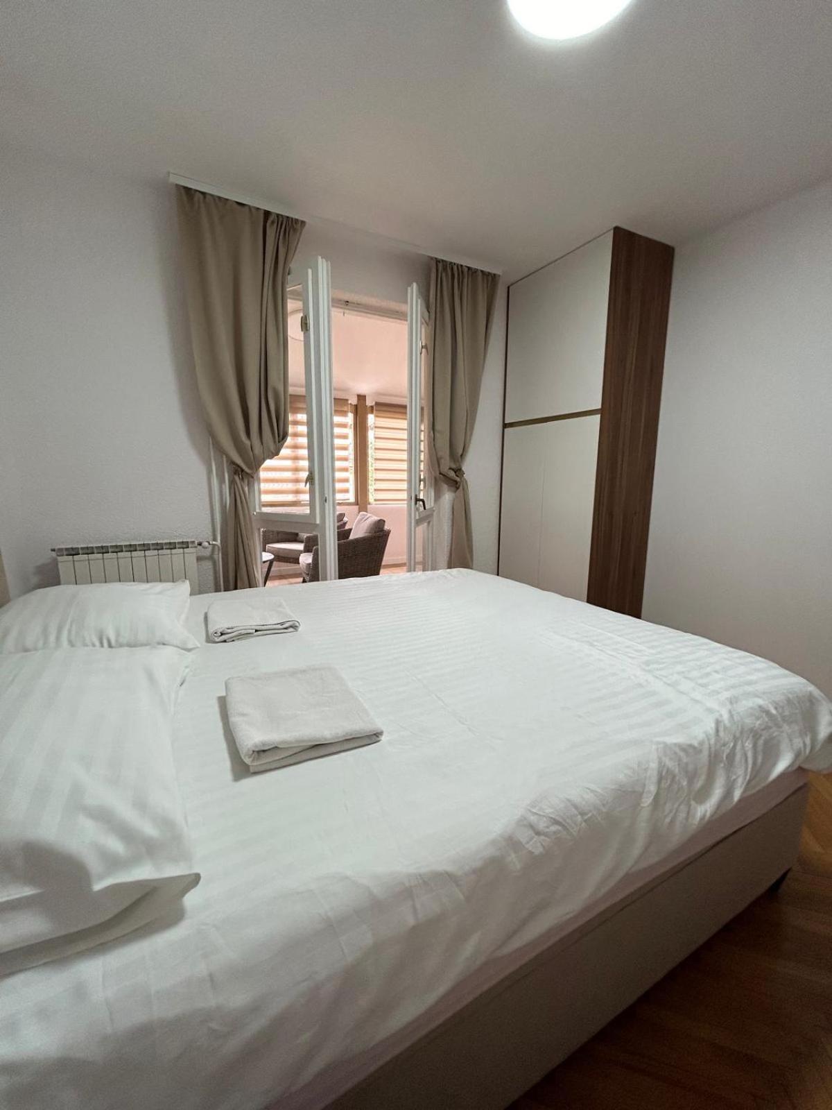 Apartments Oliva Пореч Екстериор снимка